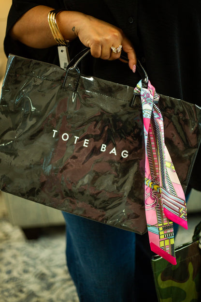 Oversized Everyday Tote with Twilly Scarf