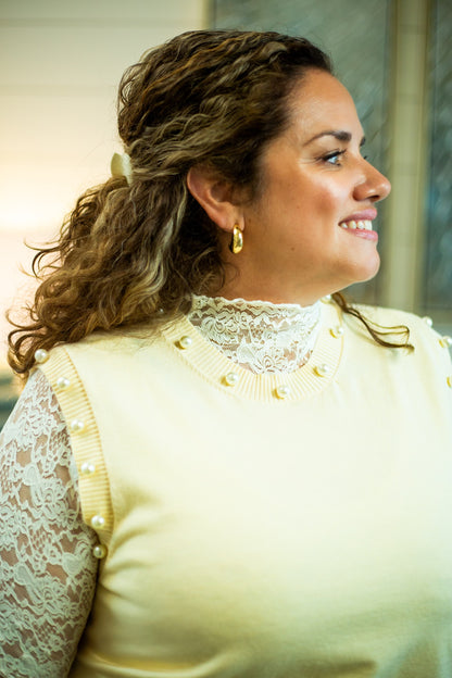 Sleeveless Pearl Knit Top