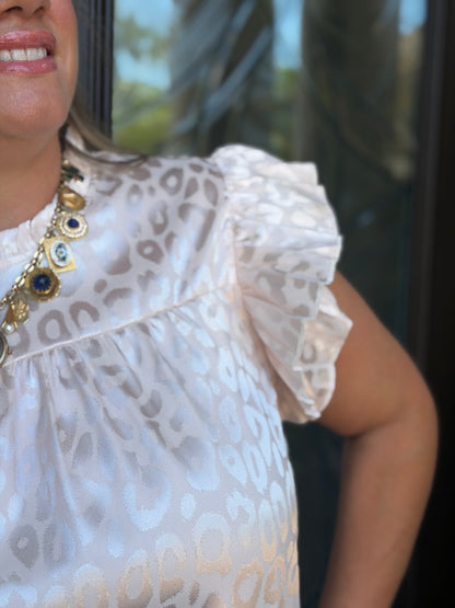 Chic Leopard Print Top (Ivory)