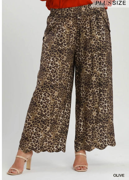 Plus Leopard Scalloped Pants