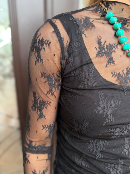 Delicate Touch Lace Top (Black)